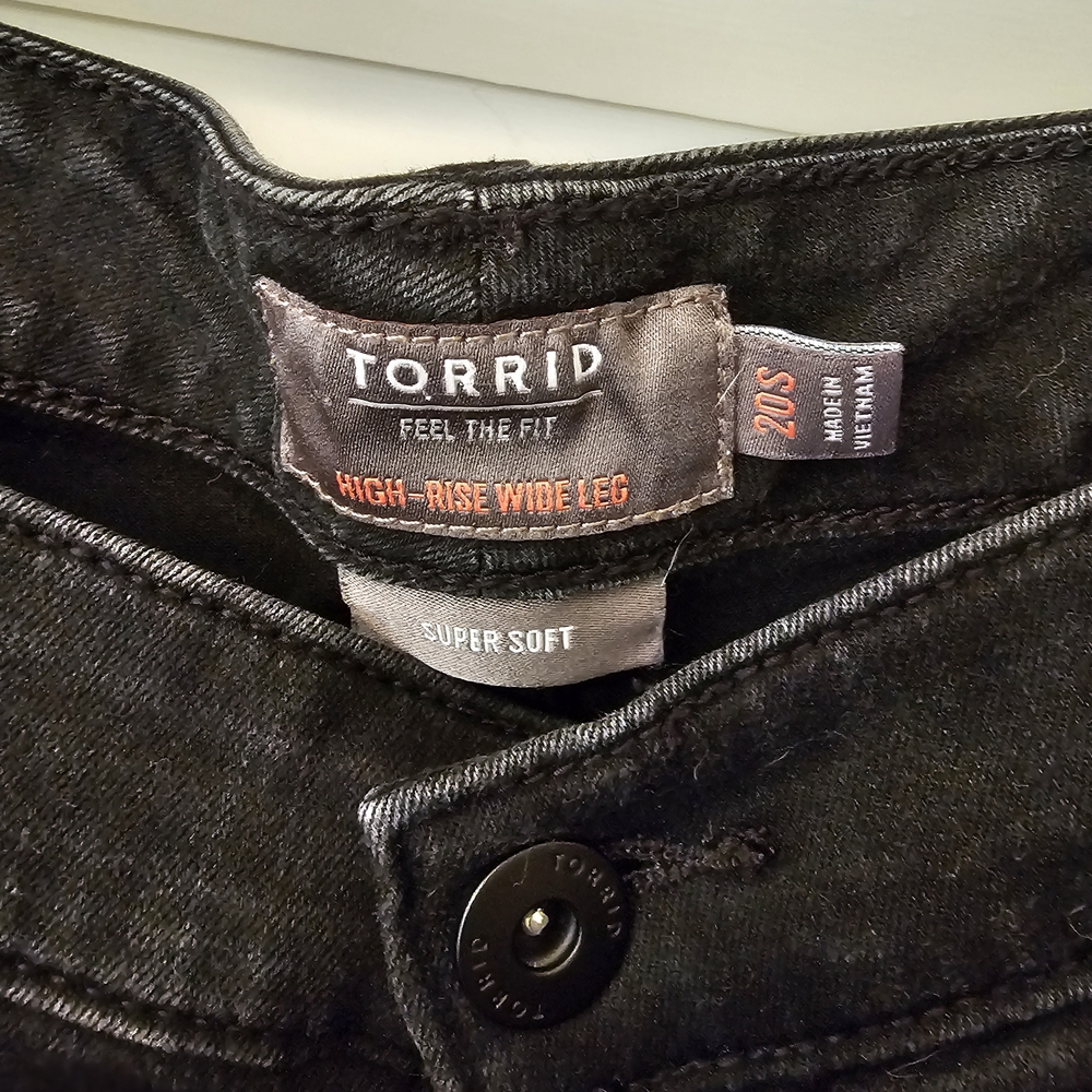 Torrid Black Flare Jeans - Picture 5 of 9